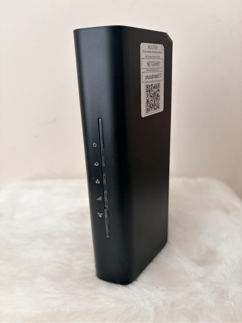 Netgear Nighthawk RS100 WiFi Router
